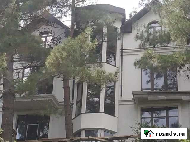 Дом 280 м² на участке 2 сот. на продажу в Ялте Ялта - изображение 1