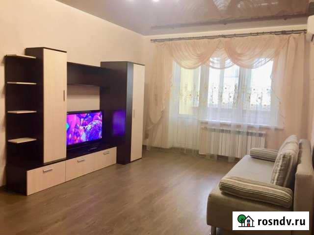 2-комнатная квартира, 44 м², 4/9 эт. в аренду посуточно в Астрахани Астрахань - изображение 1