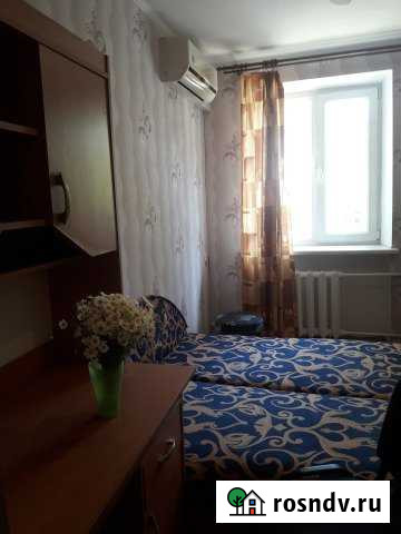 Комната 11 м² в 1-ком. кв., 1/4 эт. в аренду на длительный срок в Севастополе Севастополь - изображение 1