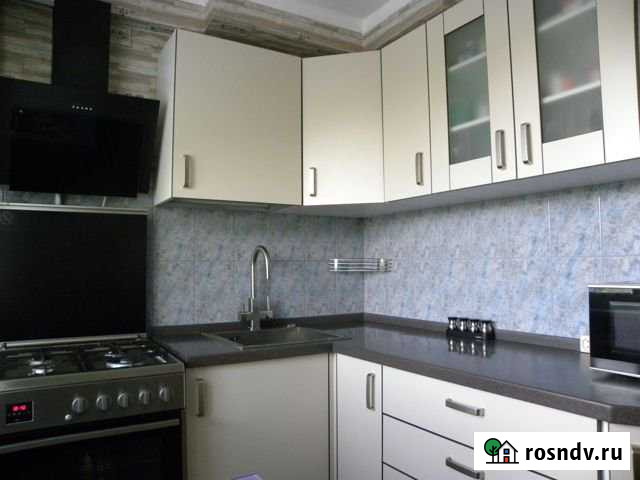 2-комнатная квартира, 56 м², 3/5 эт. в аренду на длительный срок в Клине Клин - изображение 1