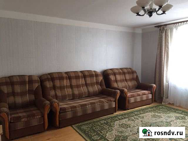 3-комнатная квартира, 82 м², 3/5 эт. в аренду на длительный срок в Великом Новгороде Великий Новгород - изображение 1