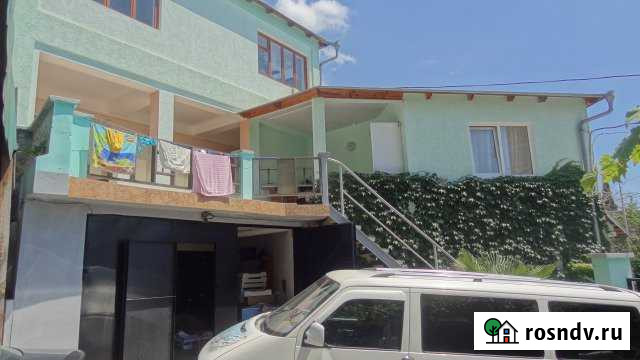Дом 400 м² на участке 3.3 сот. на продажу в Алупке Алупка - изображение 1