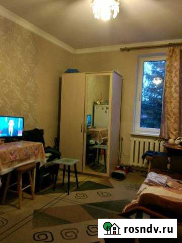 Комната 14 м² в 6-ком. кв., 3/3 эт. на продажу в Зеленоградске Зеленоградск - изображение 1