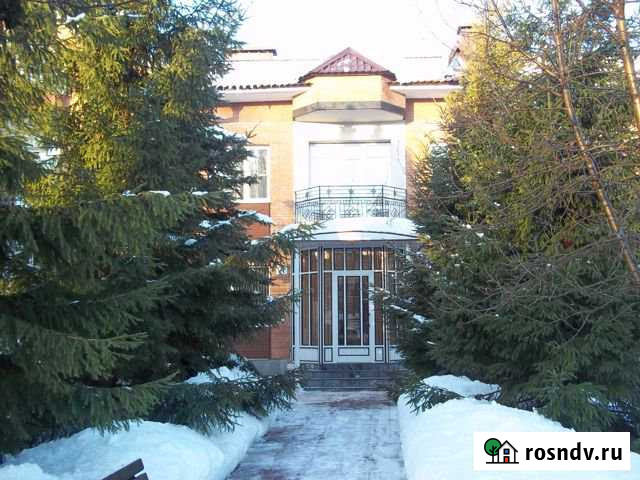 Коттедж 420 м² на участке 5 сот. в аренду на длительный срок в Самаре Самара - изображение 1