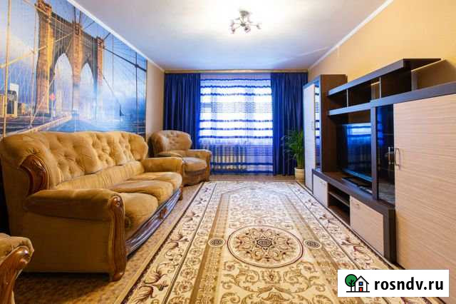 3-комнатная квартира, 85 м², 1/9 эт. в аренду посуточно в Тобольске Тобольск - изображение 1