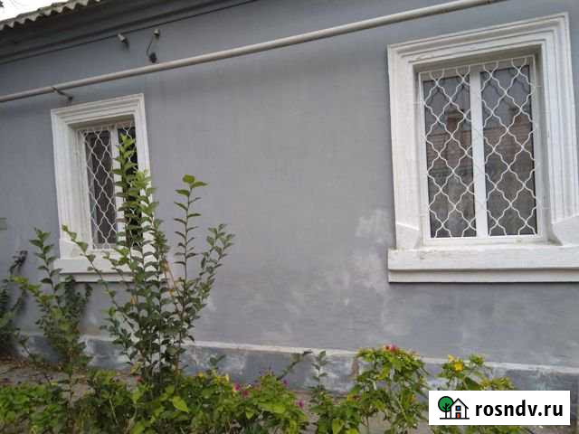 3-комнатная квартира, 60 м², 1/1 эт. в аренду на длительный срок в Евпатории Евпатория - изображение 1