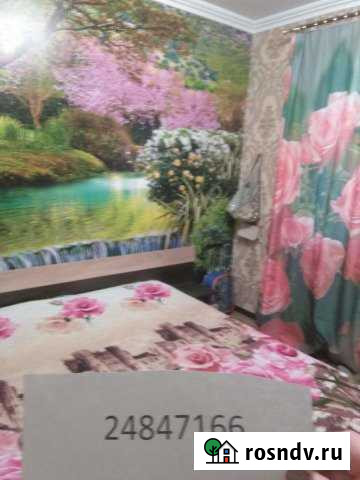 3-комнатная квартира, 70 м², 2/2 эт. в аренду посуточно в Лабинске Лабинск - изображение 1