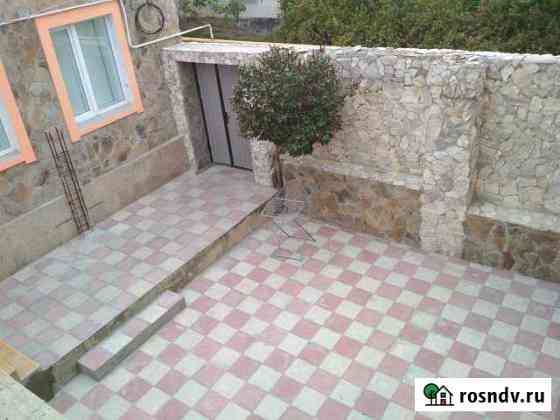 Дом 210 м² на участке 4 сот. на продажу в Феодосии Феодосия