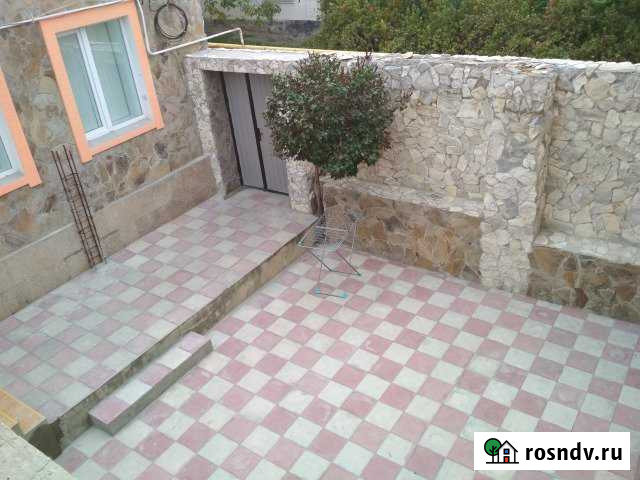 Дом 210 м² на участке 4 сот. на продажу в Феодосии Феодосия - изображение 1