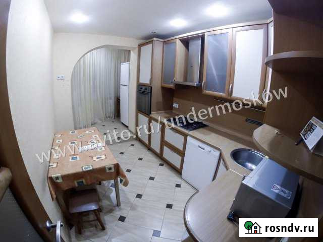 1-комнатная квартира, 42 м², 4/21 эт. в аренду посуточно в Красногорске Московской области Красногорск - изображение 1