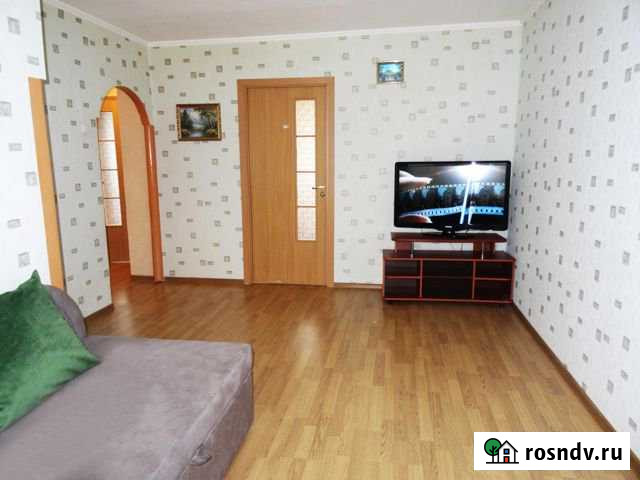 3-комнатная квартира, 50 м², 4/5 эт. в аренду посуточно в Санкт-Петербурге Санкт-Петербург - изображение 1