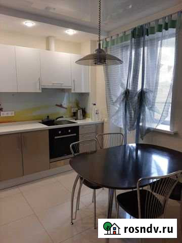 3-комнатная квартира, 82 м², 4/15 эт. в аренду на длительный срок в Воронеже Воронеж - изображение 1