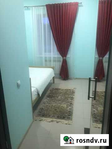 Комната 12 м² в 1-ком. кв., 2/2 эт. в аренду посуточно в Курске Курск - изображение 1