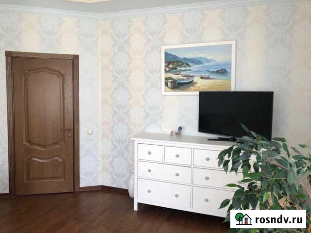 2-комнатная квартира, 70 м², 1/6 эт. в аренду на длительный срок в Новоивановском Новоивановское - изображение 1