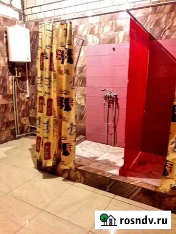 Комната 20 м² в 4-ком. кв., 1/1 эт. в аренду на длительный срок в Новороссийске Новороссийск - изображение 1