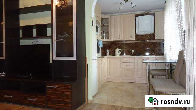 2-комнатная квартира, 45 м², 2/5 эт. в аренду посуточно в Саках Саки - изображение 1