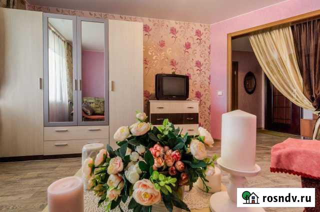 1-комнатная квартира, 34 м², 9/9 эт. в аренду посуточно в Пскове Псков - изображение 1