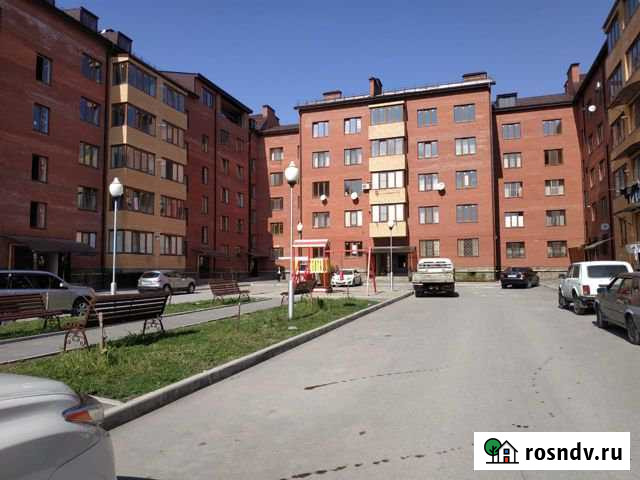 1-комнатная квартира, 50 м², 1/6 эт. на продажу во Владикавказе Владикавказ - изображение 1