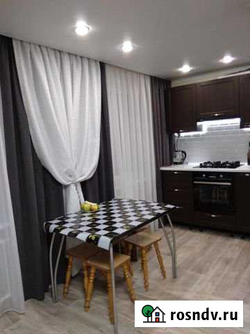 3-комнатная квартира, 60 м², 4/5 эт. на продажу в Нижнекамске Нижнекамск - изображение 1