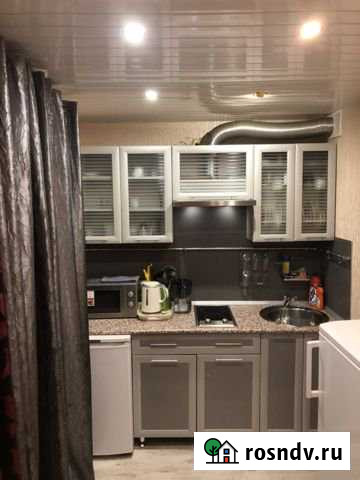 1-комнатная квартира, 38 м², 1/5 эт. в аренду посуточно в Печоре Печора - изображение 1