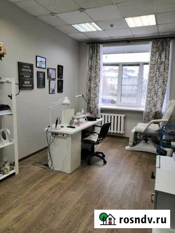 Сдам маникюрный кабинет Киров - изображение 1