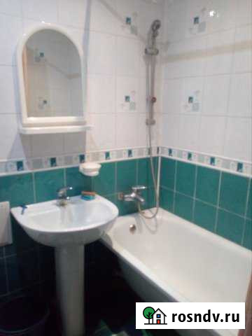 3-комнатная квартира, 65 м², 5/9 эт. в аренду на длительный срок в Азове Азов - изображение 1