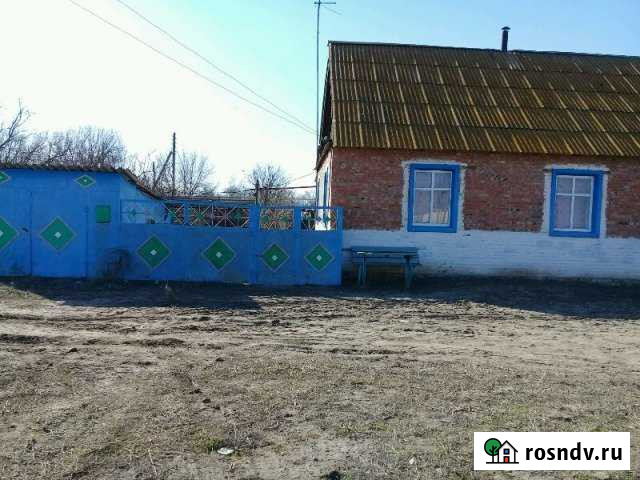 Дом 100 м² на участке 7 сот. на продажу в Камызяке Камызяк - изображение 1