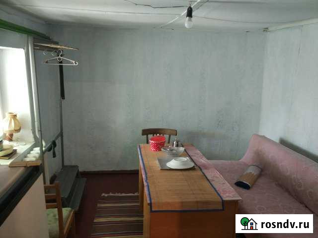 Комната 10 м² в 2-ком. кв., 1/1 эт. в аренду на длительный срок в Симферополе Симферополь - изображение 1