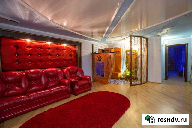 2-комнатная квартира, 65 м², 1/9 эт. в аренду посуточно в Тобольске Тобольск - изображение 1