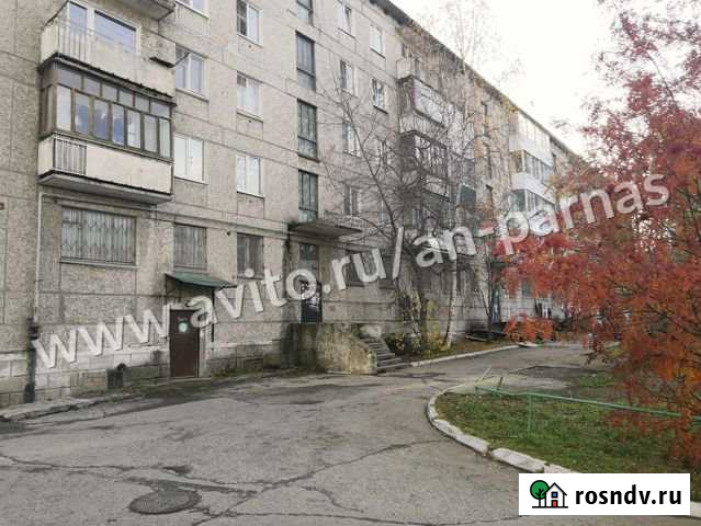 3-комнатная квартира, 53 м², 5/5 эт. на продажу в Краснотурьинске Краснотурьинск - изображение 1
