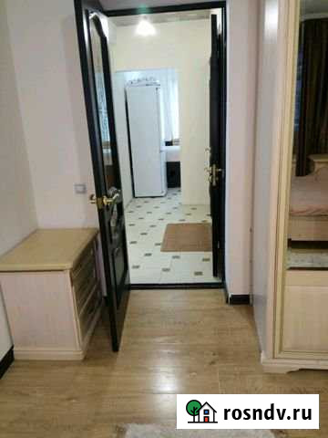 3-комнатная квартира, 65 м², 7/10 эт. в аренду на длительный срок в Каспийске Каспийск - изображение 1