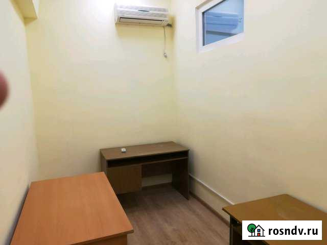 В центре(С мебелью), 12 кв.м. Астрахань - изображение 1