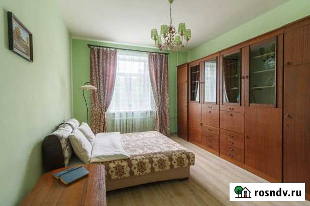 1-комнатная квартира, 45 м², 2/5 эт. в аренду посуточно в Череповце Череповец - изображение 1