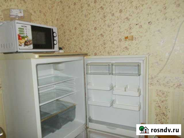 1-комнатная квартира, 36 м², 3/9 эт. в аренду на длительный срок в Киришах Кириши - изображение 1