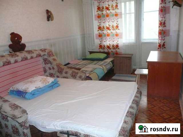 3-комнатная квартира, 65 м², 3/9 эт. в аренду на длительный срок в Кингисеппе Кингисепп - изображение 1