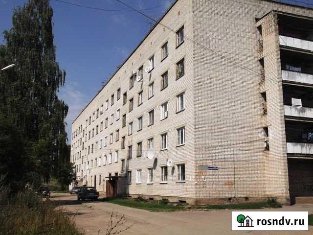 Комната 13 м² в 1-ком. кв., 2/5 эт. в аренду на длительный срок в Великих Луках Великие Луки - изображение 1