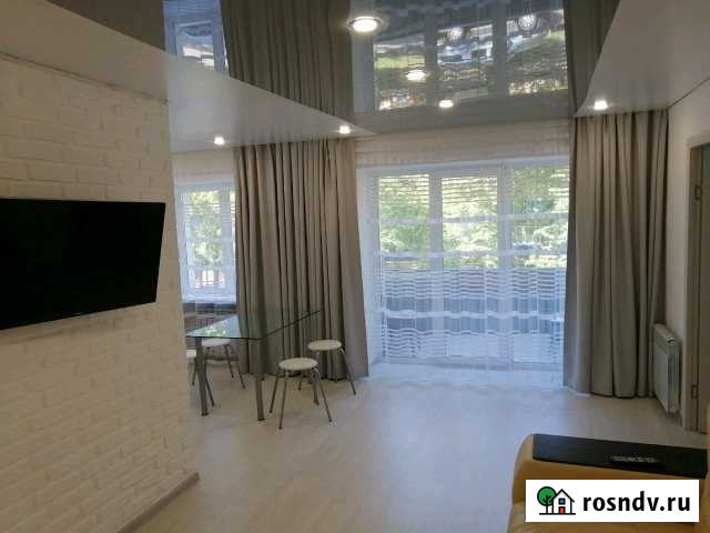 2-комнатная квартира, 45 м², 2/4 эт. в аренду посуточно в Лениногорске Лениногорск - изображение 1