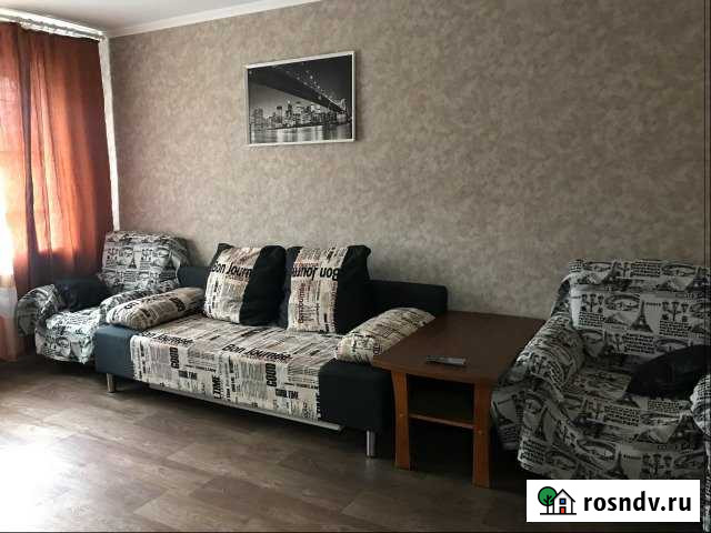 2-комнатная квартира, 40 м², 3/5 эт. в аренду посуточно в Симферополе Симферополь - изображение 1