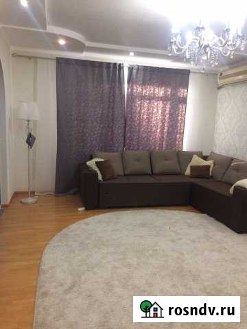 3-комнатная квартира, 100 м², 1/5 эт. в аренду на длительный срок в Новочеркасске Новочеркасск - изображение 1