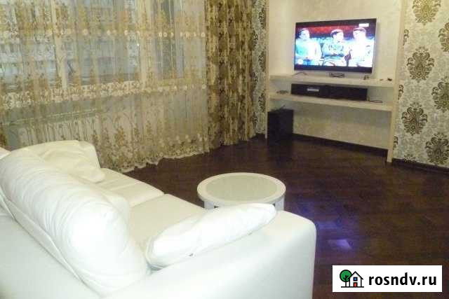 2-комнатная квартира, 73 м², 2/11 эт. в аренду посуточно в Ставрополе Ставрополь - изображение 1