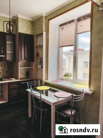 2-комнатная квартира, 50 м², 5/6 эт. в аренду посуточно в Брянске Брянск - изображение 1