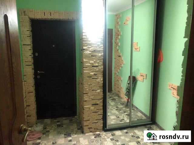 2-комнатная квартира, 60 м², 1/5 эт. на продажу в Красногвардейском Республики Крым Красногвардейское - изображение 1