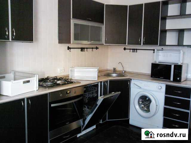 3-комнатная квартира, 75 м², 2/9 эт. в аренду посуточно в Оренбурге Оренбург - изображение 1