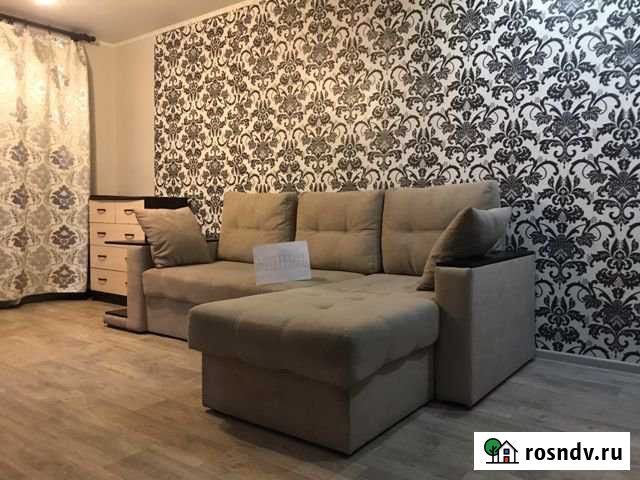 1-комнатная квартира, 39 м², 1/5 эт. в аренду посуточно в Соколе Вологодской области Сокол - изображение 1