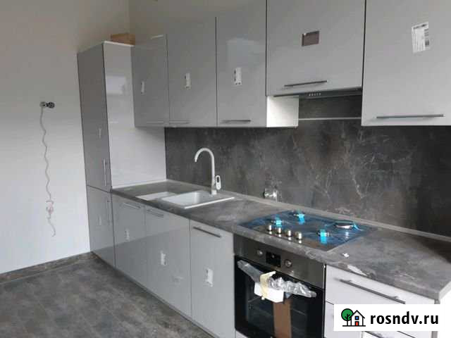 2-комнатная квартира, 68 м², 3/3 эт. в аренду на длительный срок в Рощино Ленинградской области Рощино - изображение 1