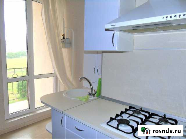 1-комнатная квартира, 42 м², 3/8 эт. в аренду на длительный срок в Геленджике Геленджик - изображение 1