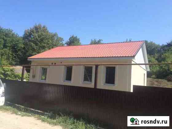 Дом 60 м² на участке 4 сот. на продажу в Раевской Раевская