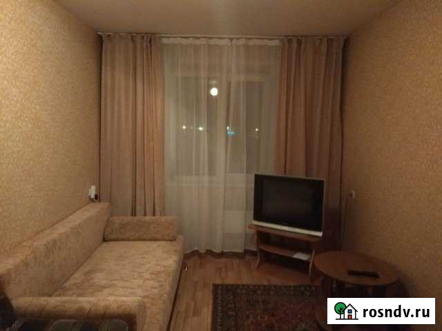 2-комнатная квартира, 53 м², 2/9 эт. в аренду посуточно в Саяногорске Саяногорск - изображение 1