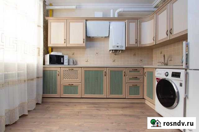 2-комнатная квартира, 62 м², 9/17 эт. в аренду посуточно в Астрахани Астрахань - изображение 1