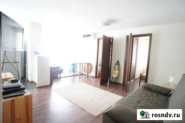 3-комнатная квартира, 50 м², 3/5 эт. в аренду на длительный срок в Сочи Сочи - изображение 1